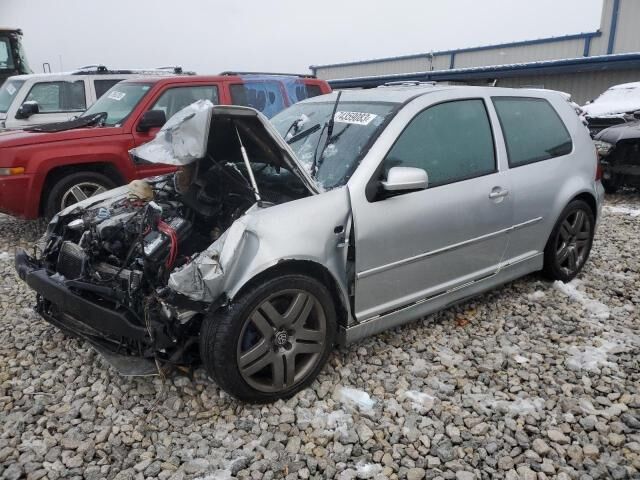 Volkswagen R32