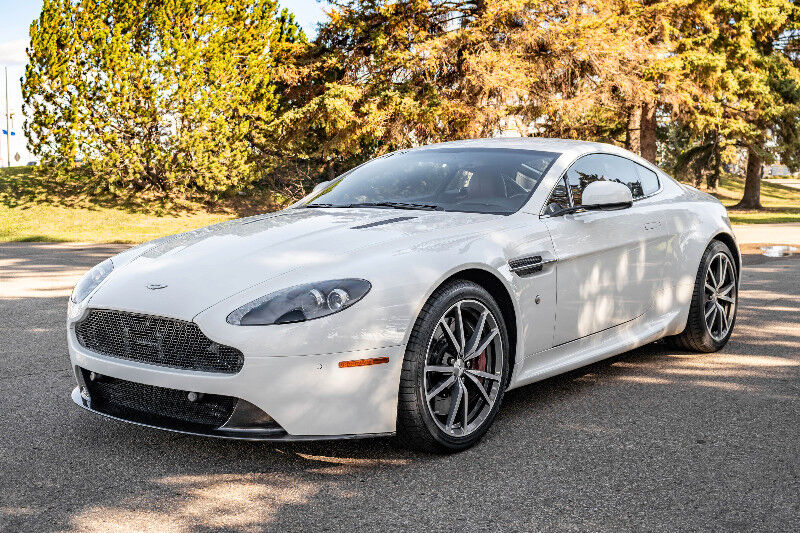 Aston Martin V8 Vantage