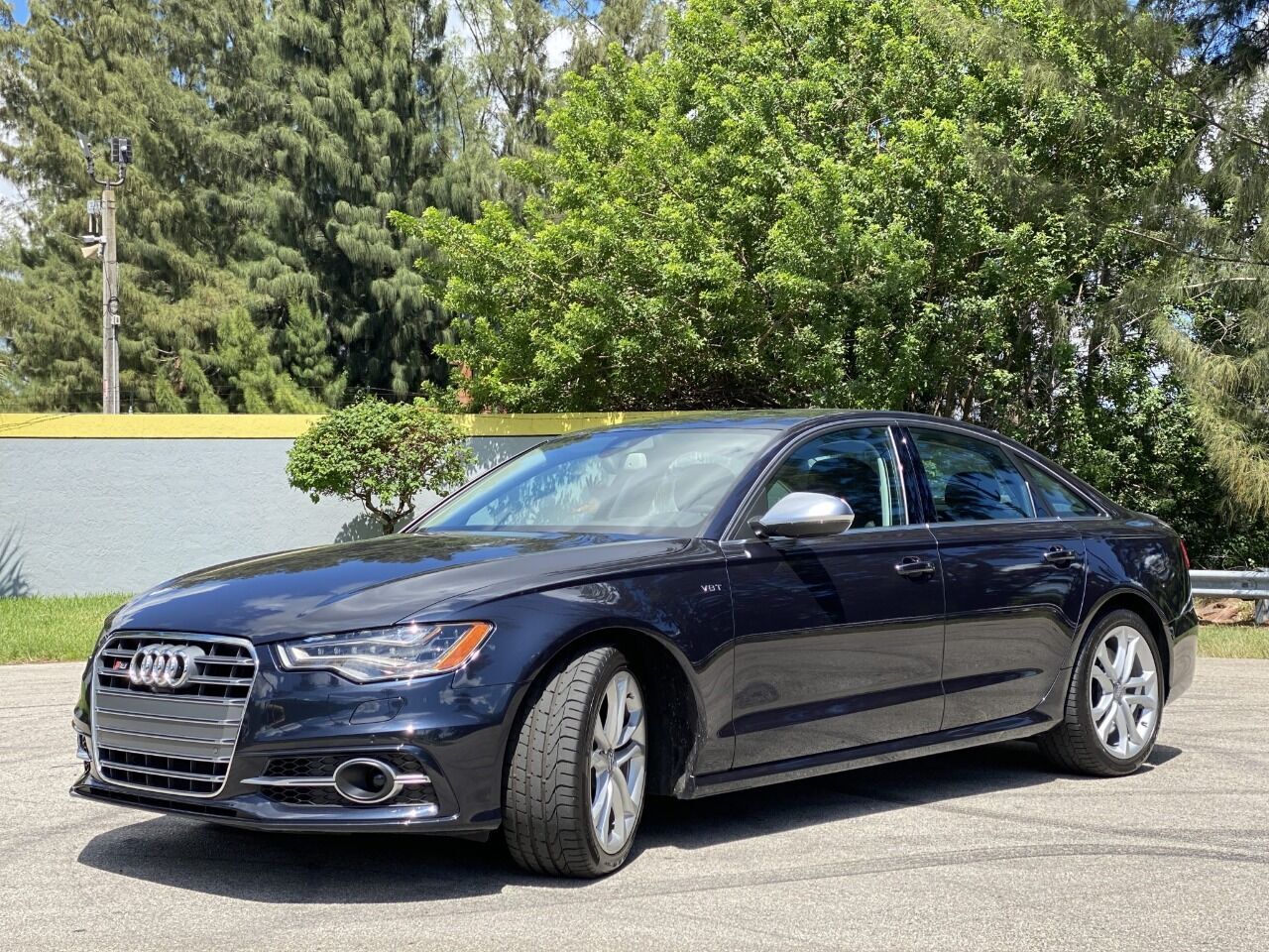 Audi S6