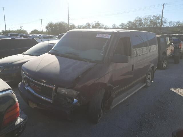 GMC Safari