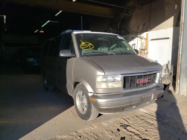 GMC Safari