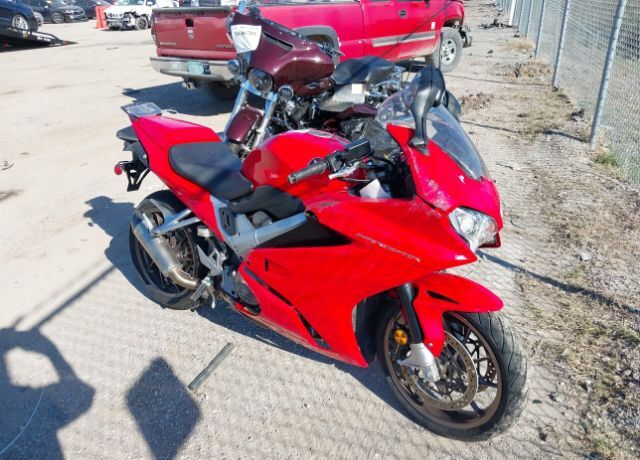 Honda VFR800F (INTERCEPTOR)
