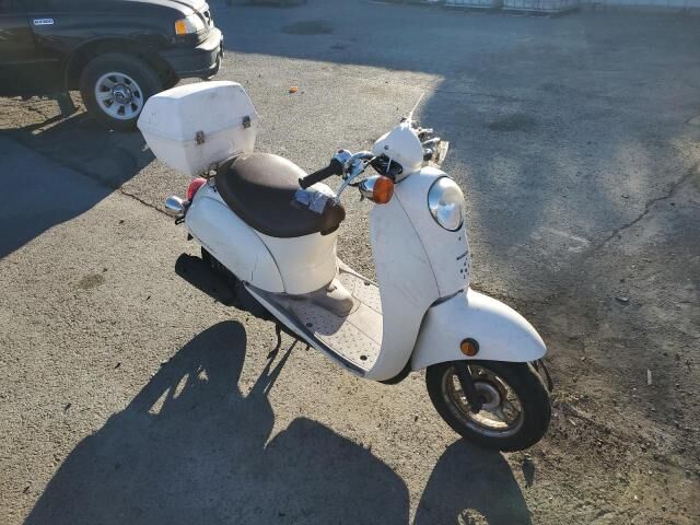 Honda CHF50 (Metropolitan)