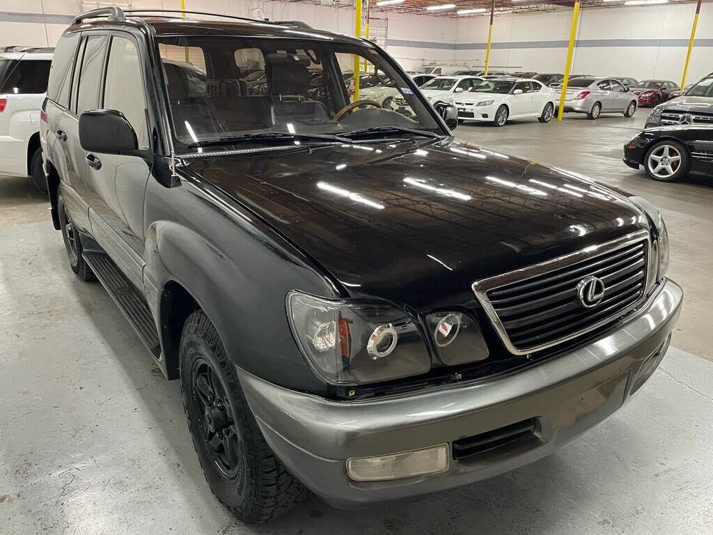2002 Lexus LX