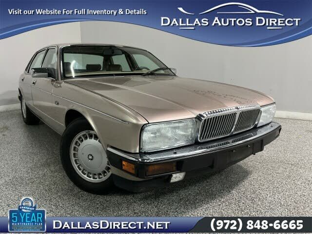 Jaguar XJ6