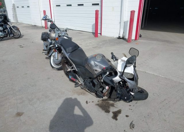 Honda CBR500