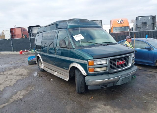 GMC Savana