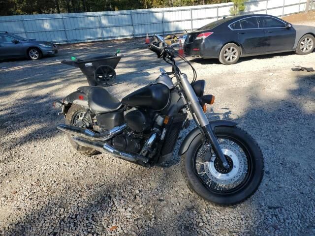 Honda VT750 (Shadow Phantom)