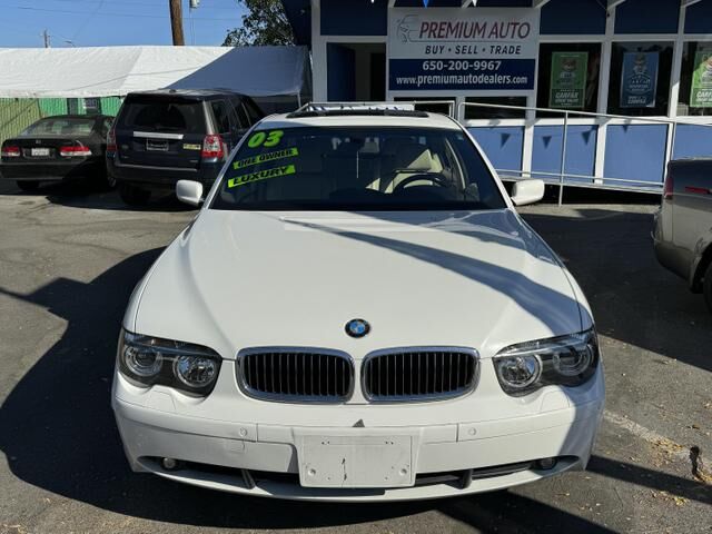 BMW 745i