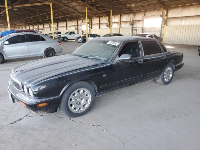 Jaguar XJ8