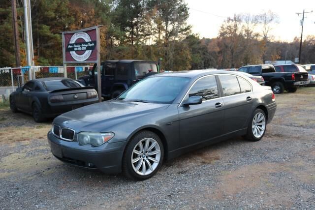 BMW 745i