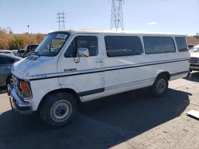 Dodge Ram Van