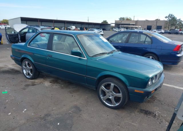 BMW 325iS
