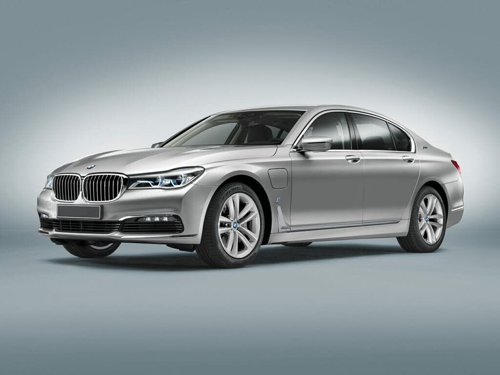 BMW 740e