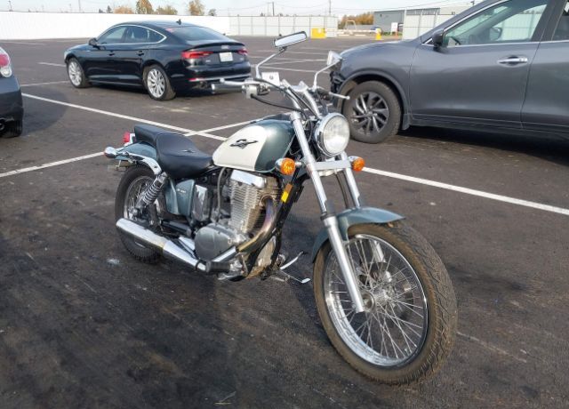 Suzuki LS650L
