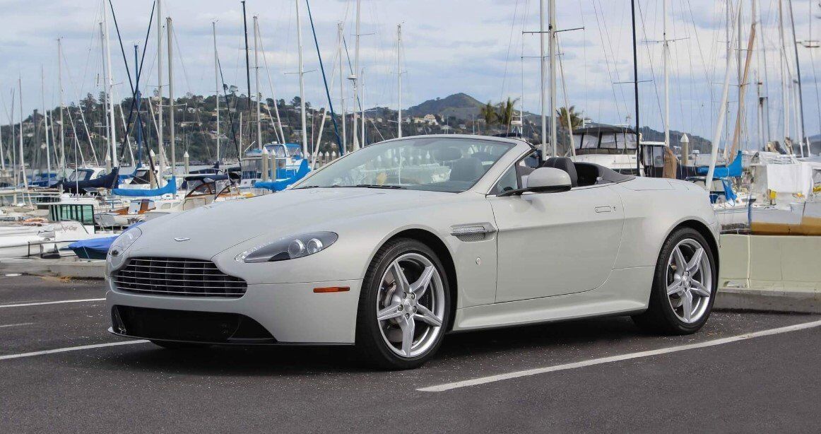 Aston Martin V8 Vantage