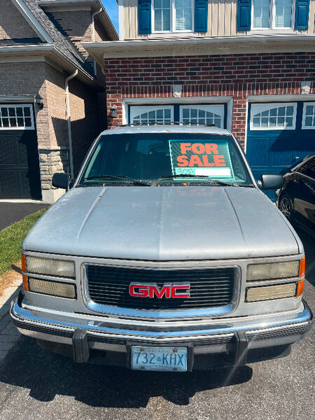 GMC Suburban
