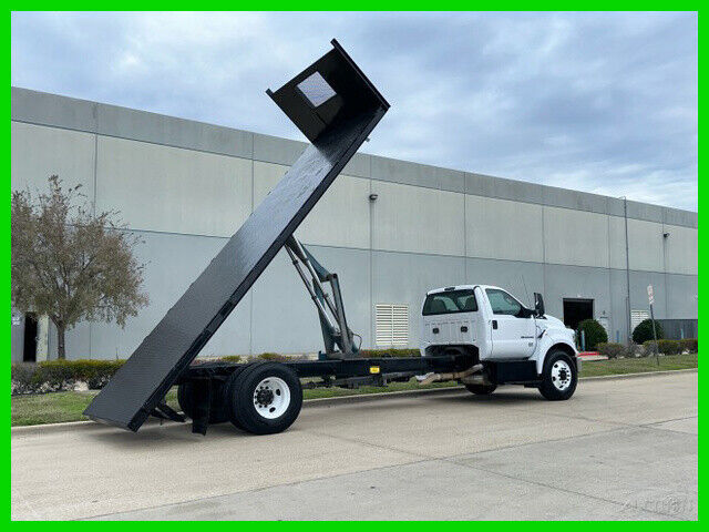 Ford F-750