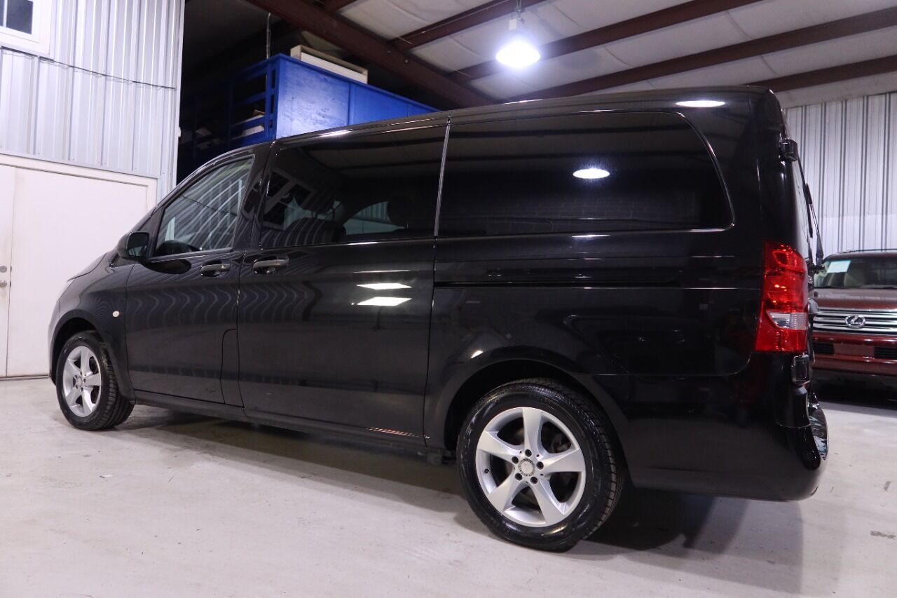 2018 Mercedes-Benz METRIS