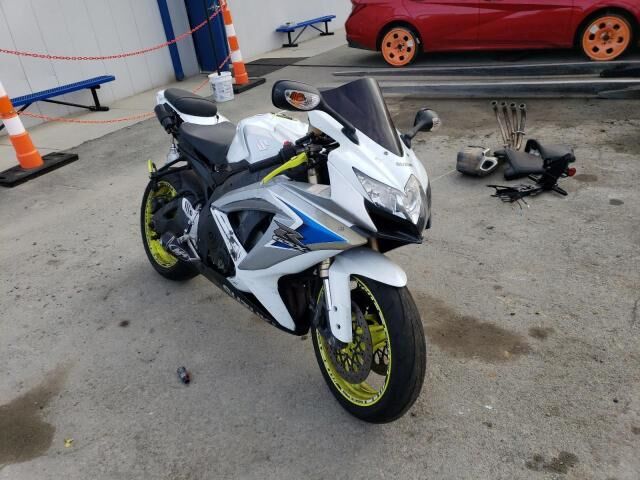 Suzuki GSX-R750
