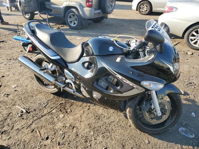 Suzuki GSX600F
