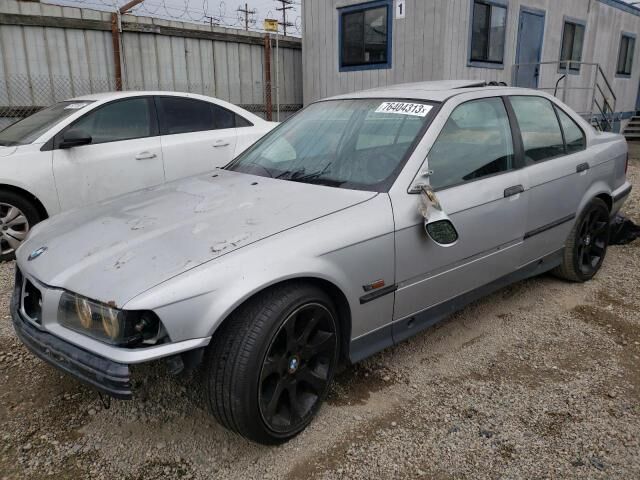 BMW 325i