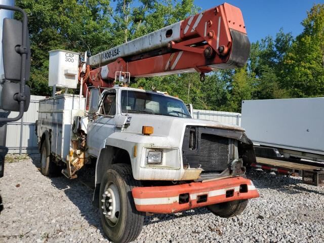 Ford F-800