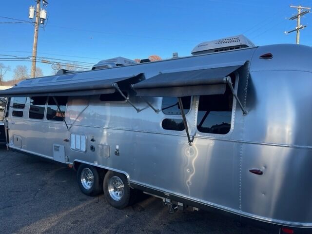 2015 AIRSTREAM International