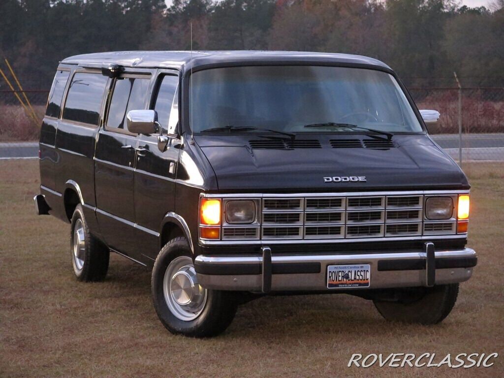 Dodge Ram Wagon