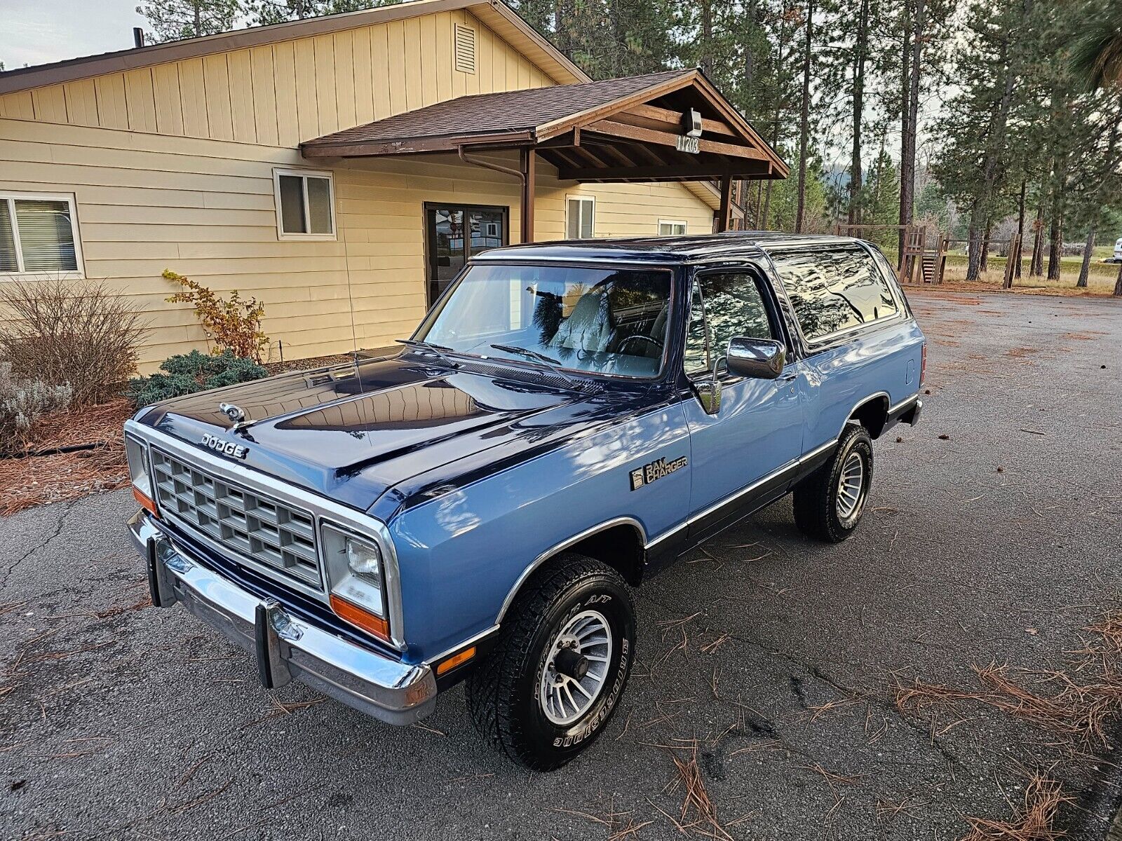 Dodge Ramcharger