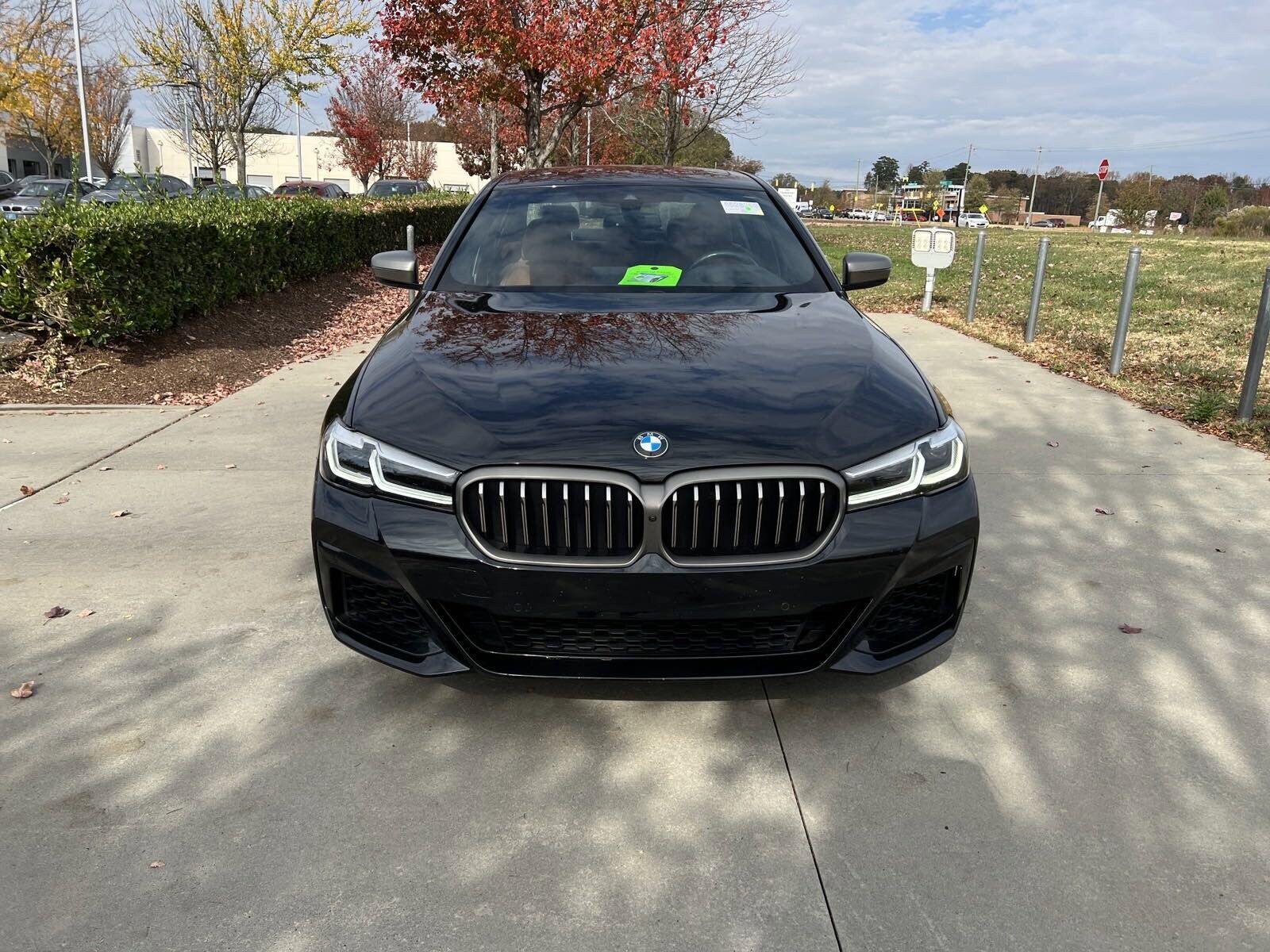 2023 BMW M550i