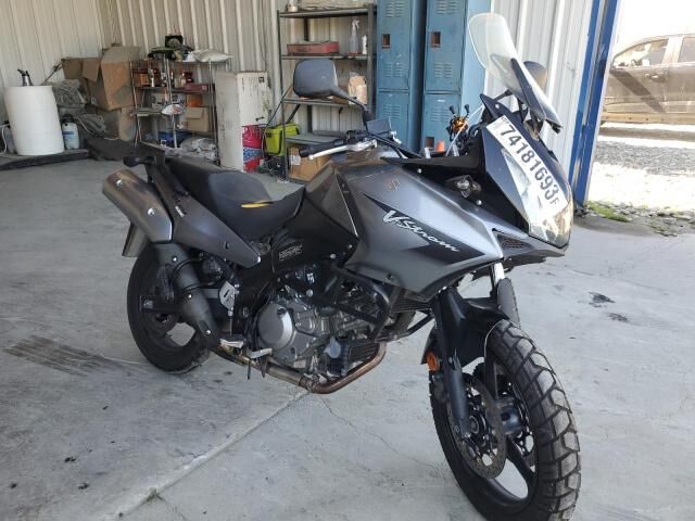 Suzuki DL650