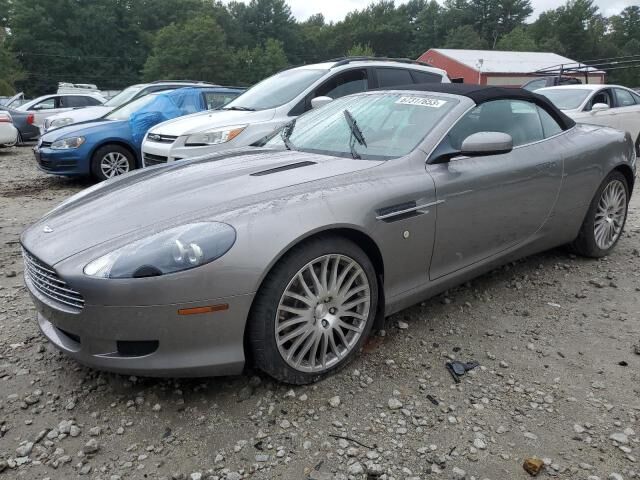 Aston Martin DB9
