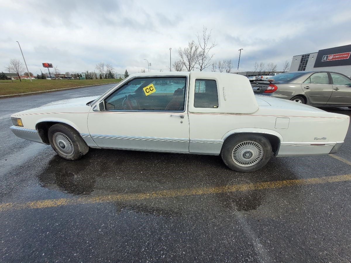 Cadillac Deville