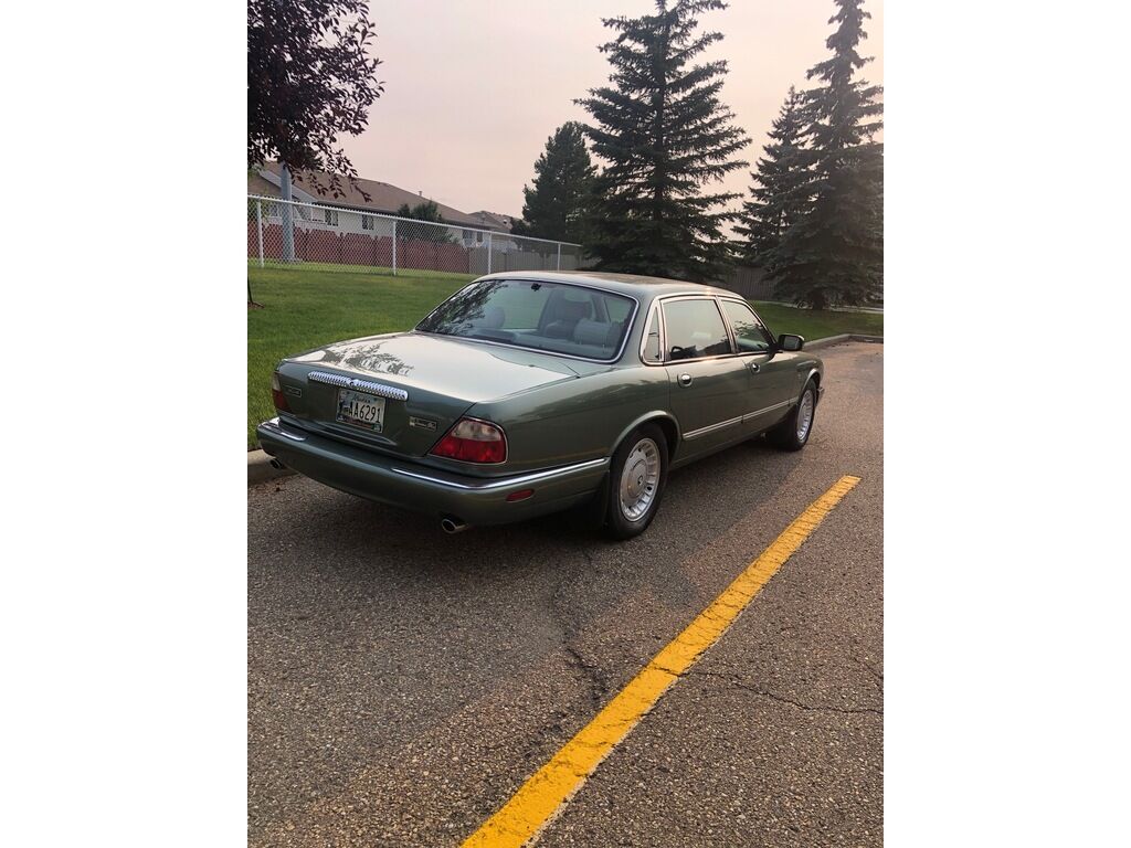 Jaguar Vanden Plas