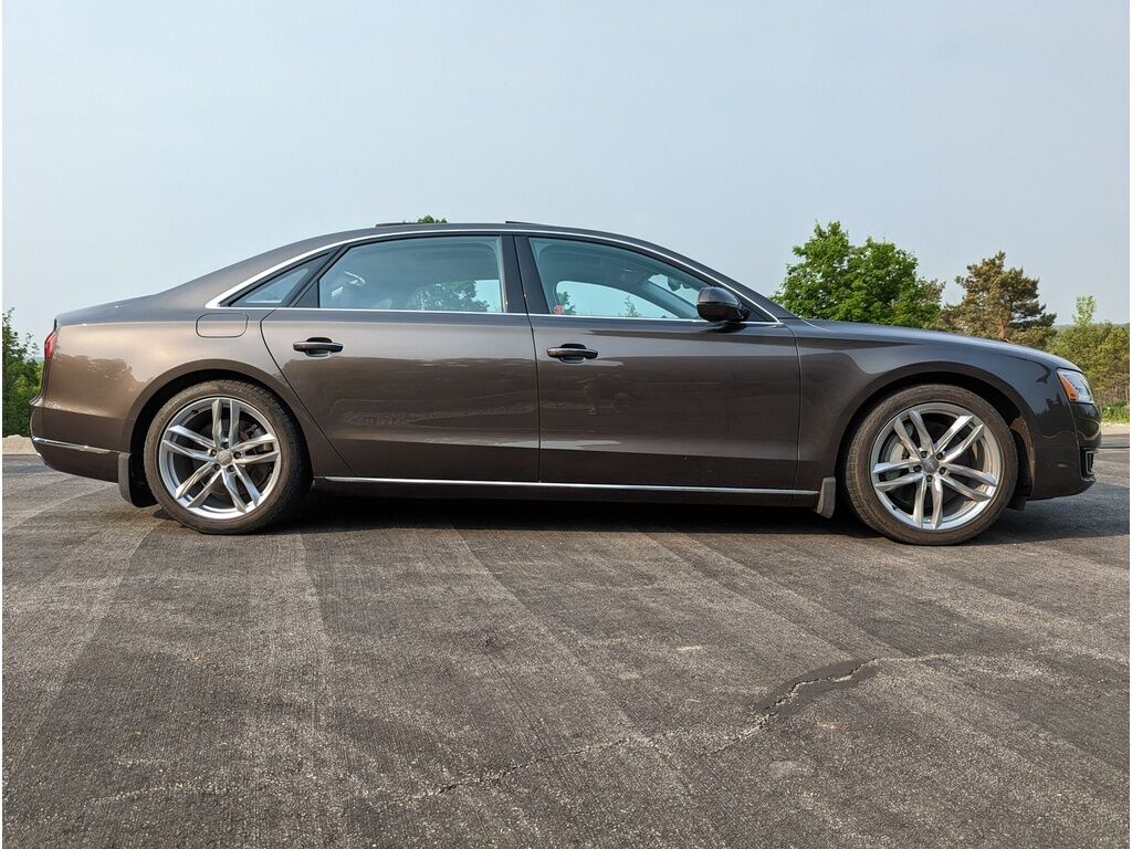 Audi A8