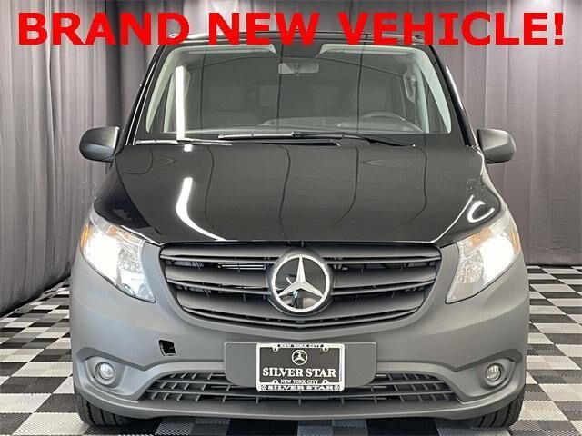 2023 Mercedes-Benz METRIS