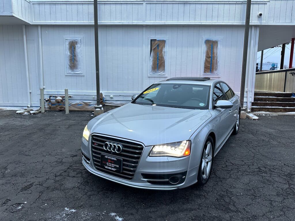 Audi S8
