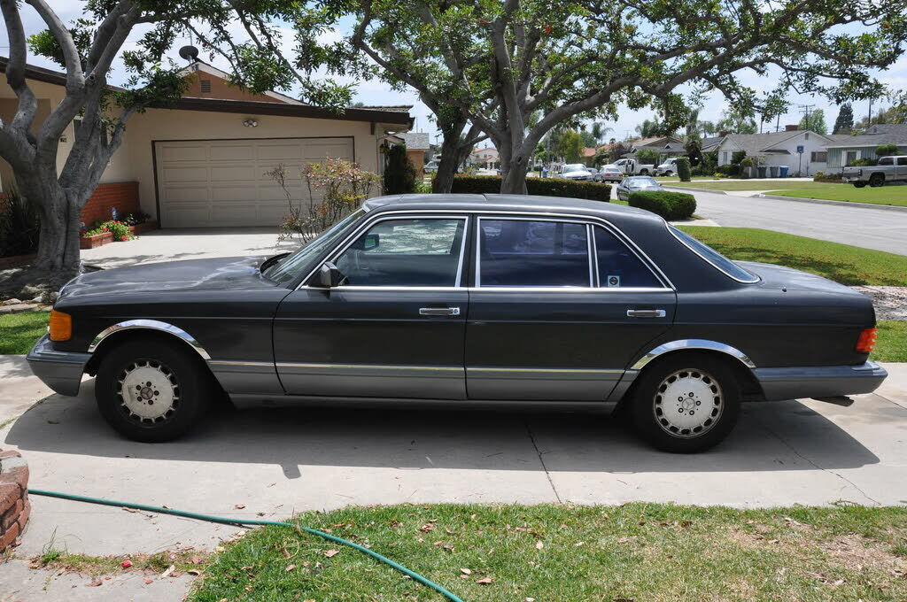 Mercedes-Benz 560