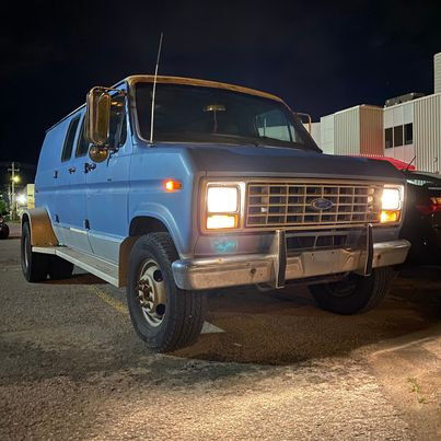Ford E-350