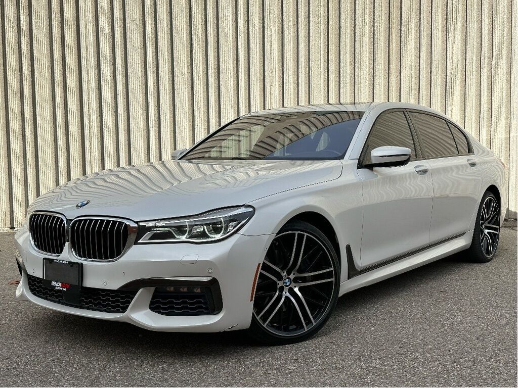 BMW 750i
