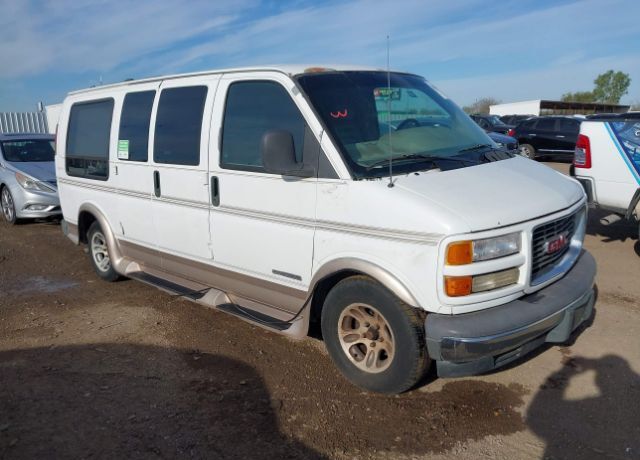 GMC Savana