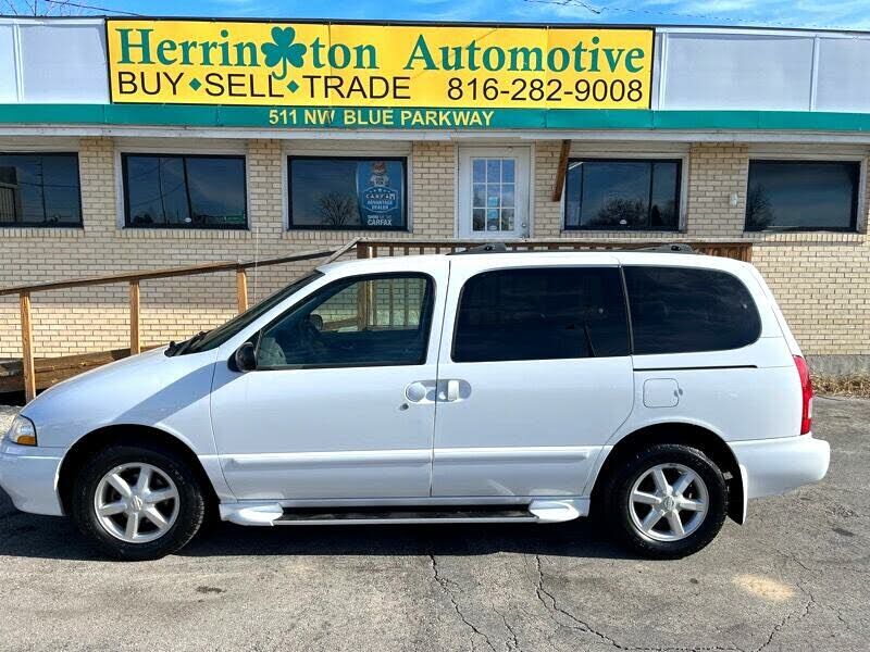 Nissan Quest