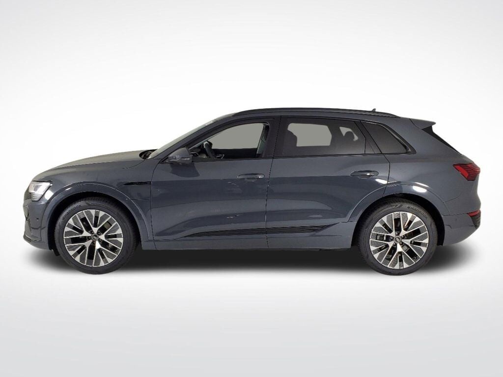 2024 Audi Q8