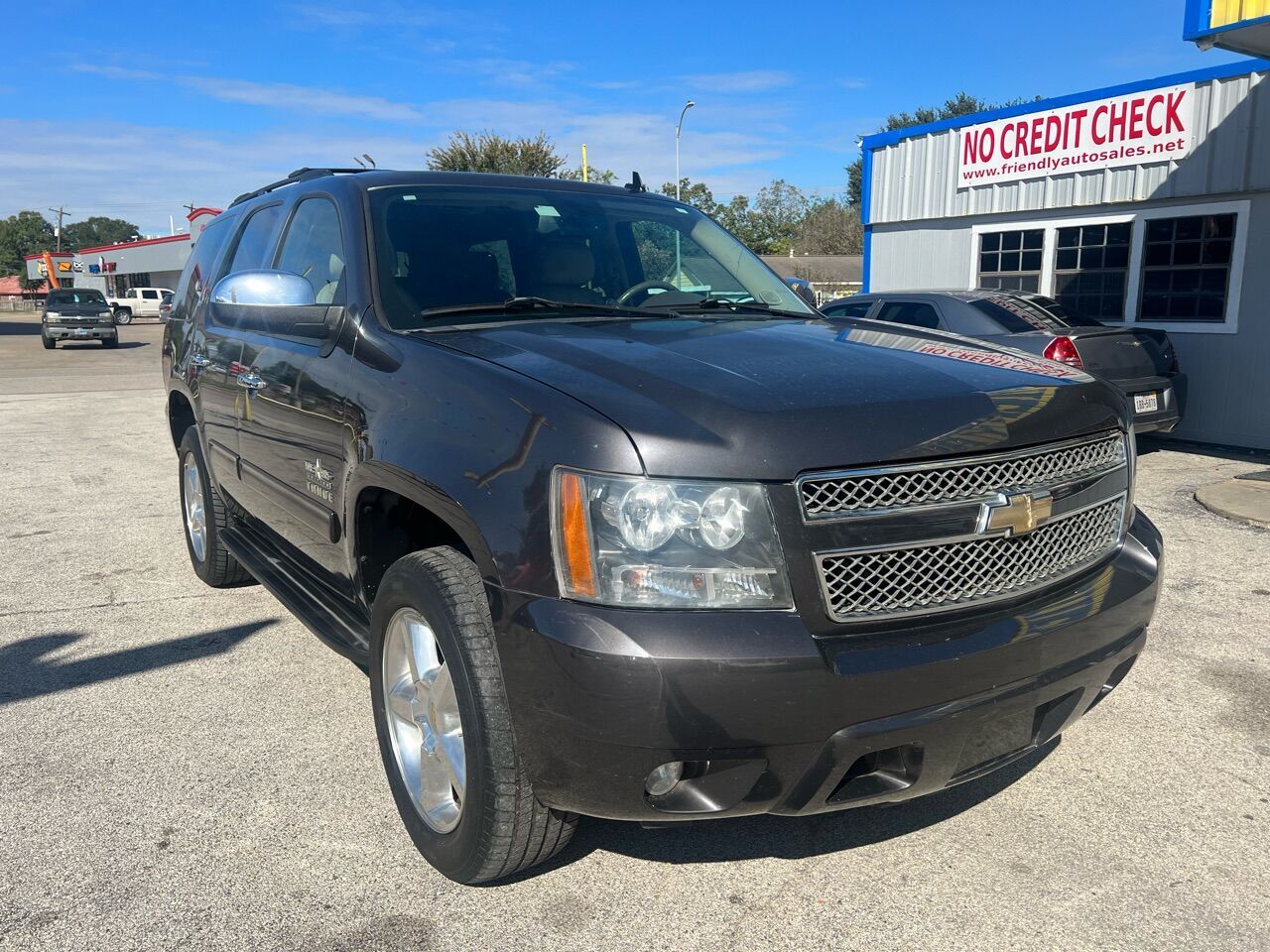 2011 CHEVROLET Tahoe