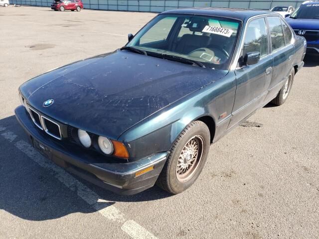 BMW 530i
