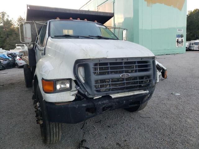 Ford F-650