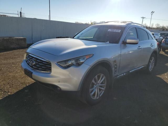 Infiniti FX35