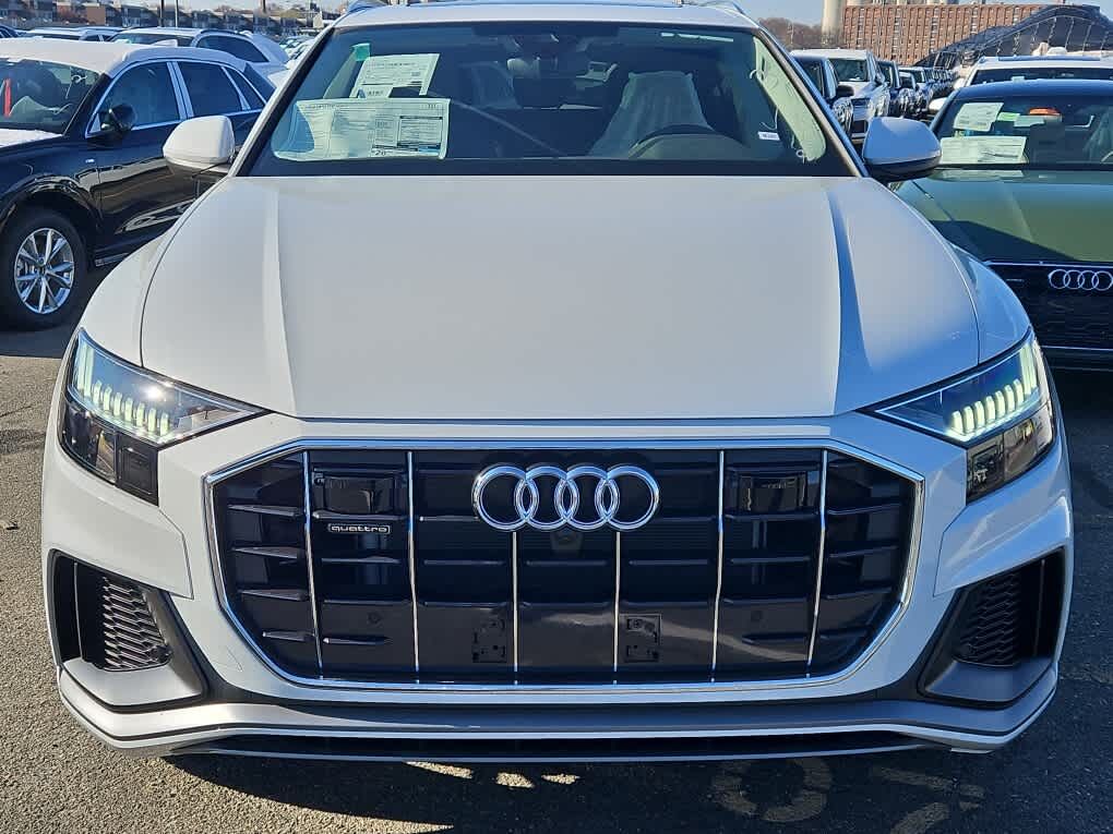 2023 Audi Q8