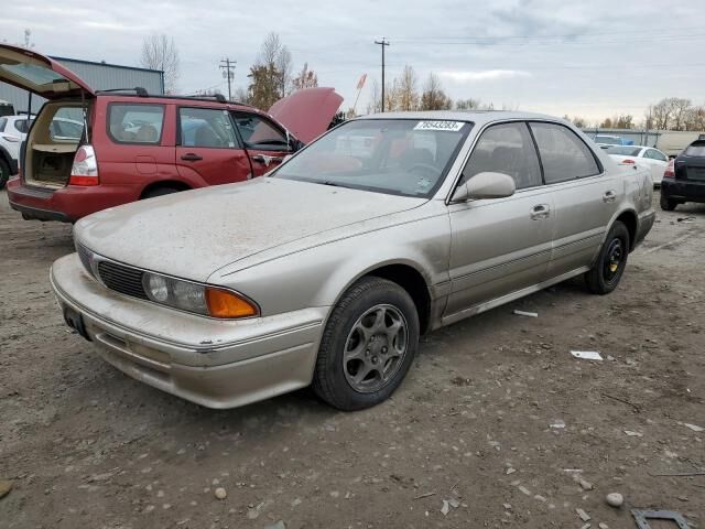 Mitsubishi Diamante